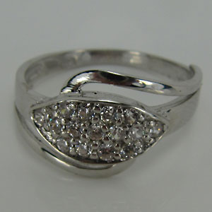 Prsten z rhodiovaného stříbra P002