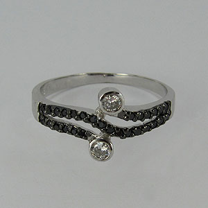 Stříbrný prsten P051